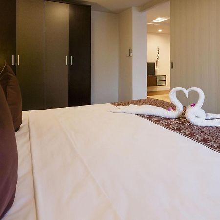 The Aristo By Holy Cow, 2-Br Loft, 90 M2, Pool View Apartment หาดสุรินทร์ ภายนอก รูปภาพ