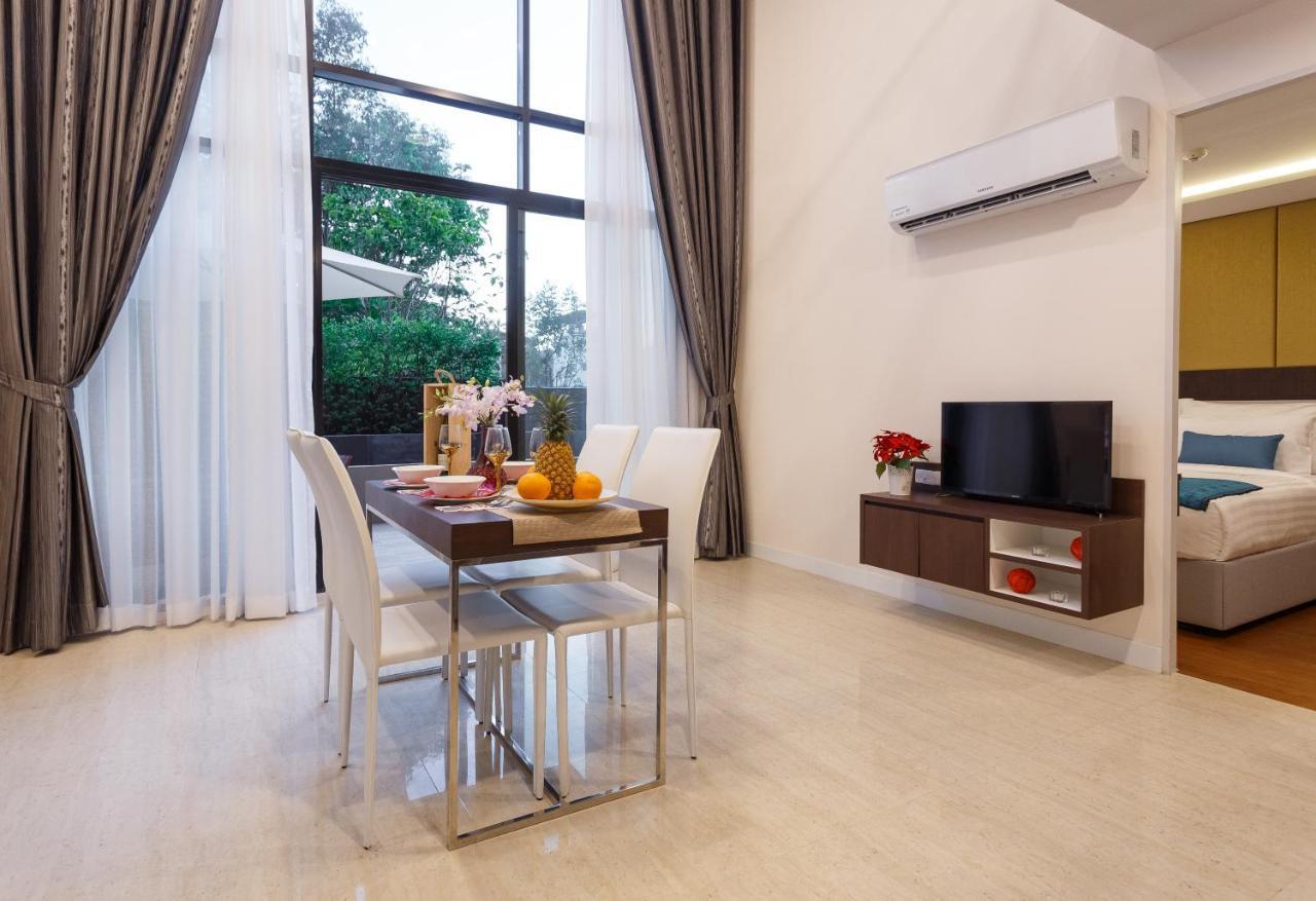 The Aristo By Holy Cow, 2-Br Loft, 90 M2, Pool View Apartment หาดสุรินทร์ ภายนอก รูปภาพ